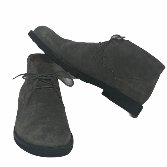 FLASH SALE….Tod's Mens/Womens Gray Suede Ankle Boot - Picture 6 of 16